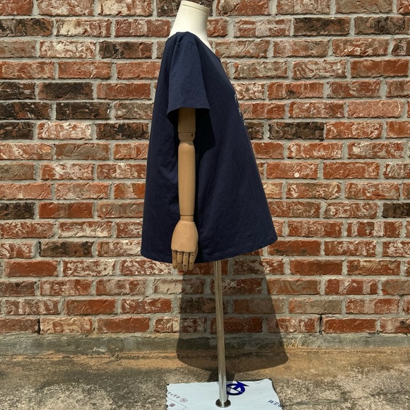 Pinot Grigio Passports & Pizza HUE navy blue T shirt / L / Excellent condition - Picture 8 of 11